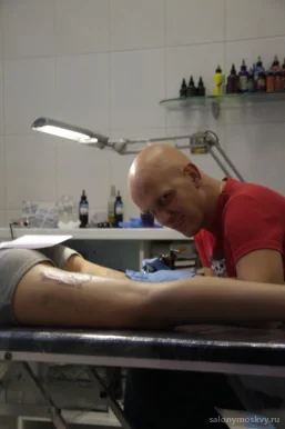 Студия татуировки и пирсинга на 13-ой линии Васильевского острова фото 1